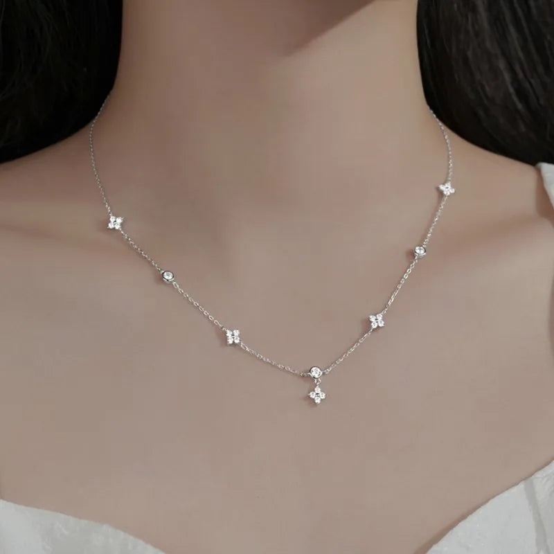 Delicate Sparkling Necklace