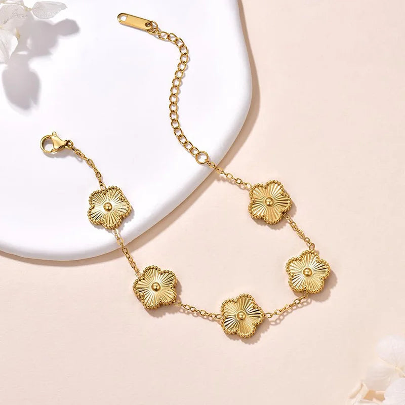 Van Cleef-Inspired Clover Necklace