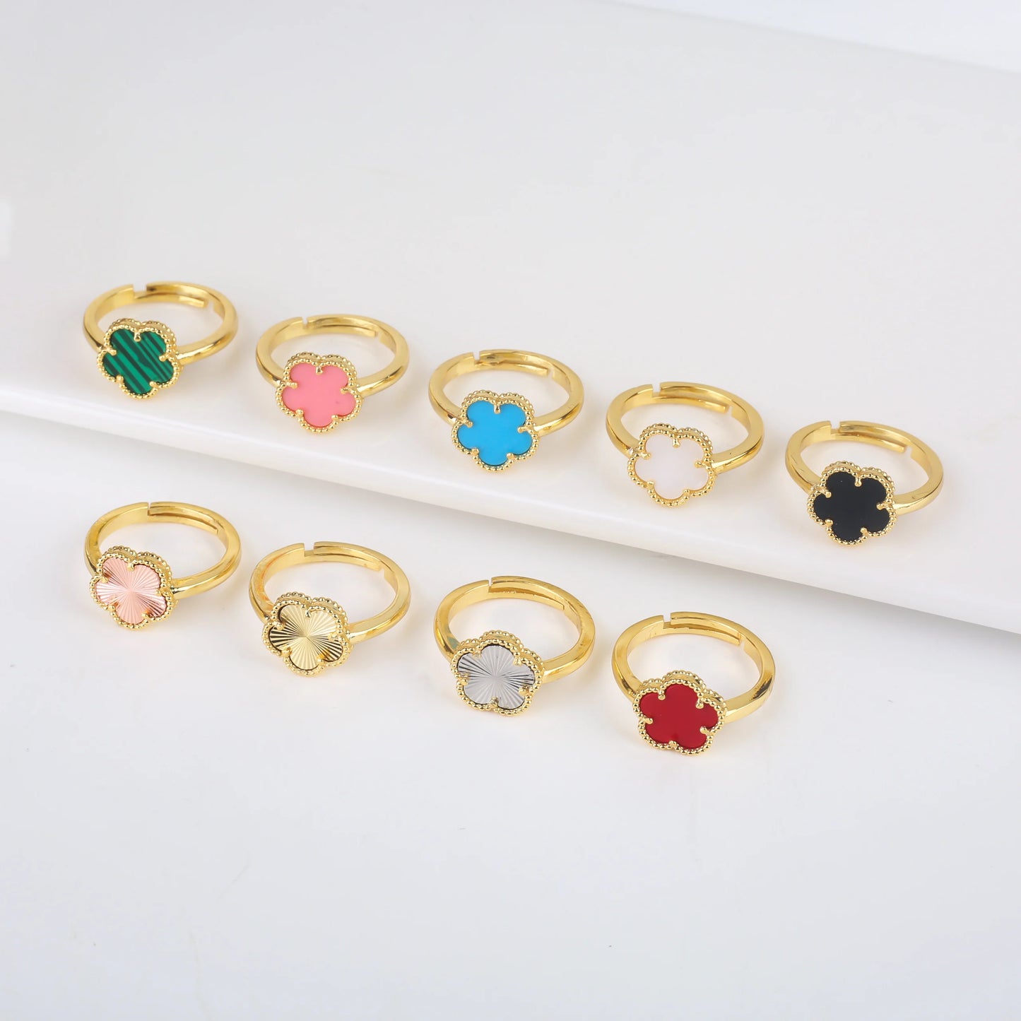 Adjustable Clover-Inspired Ring Colors