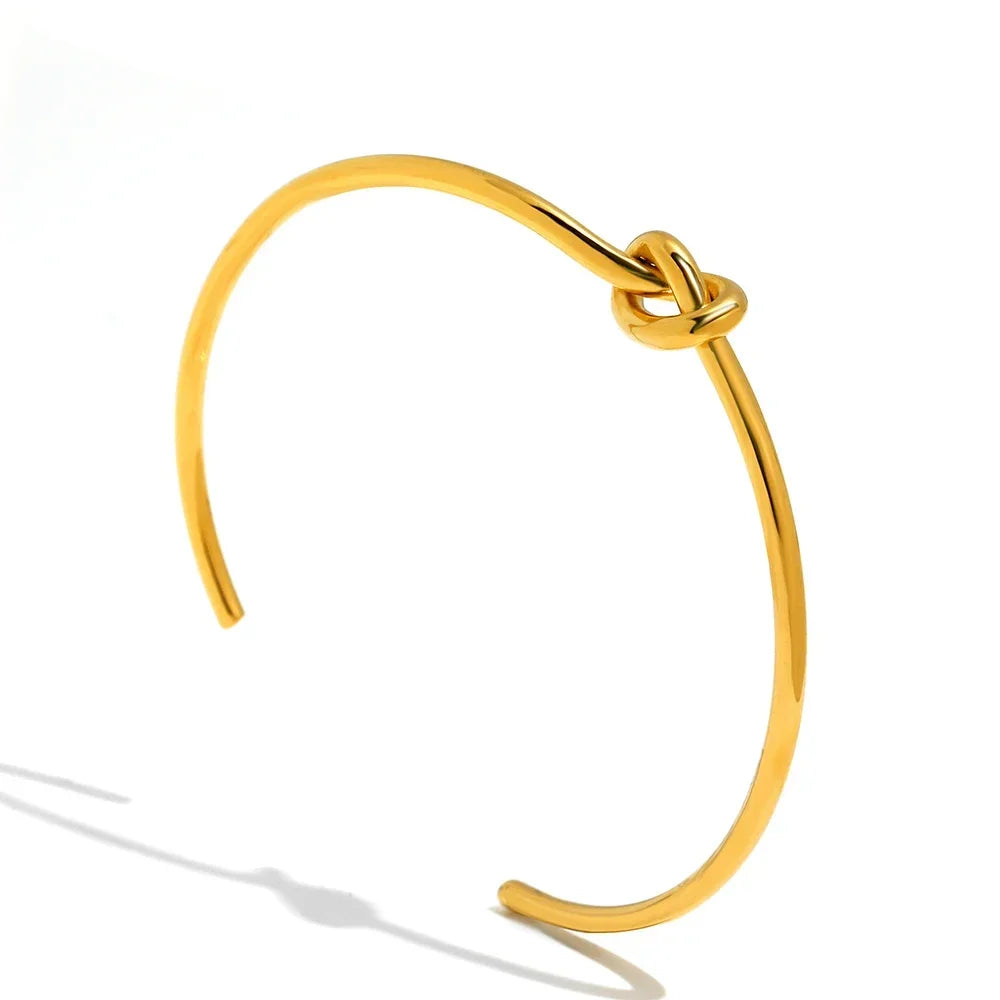 Gold-Silver Thread Knot Bracelet